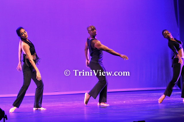 ndtC2010120970.jpg