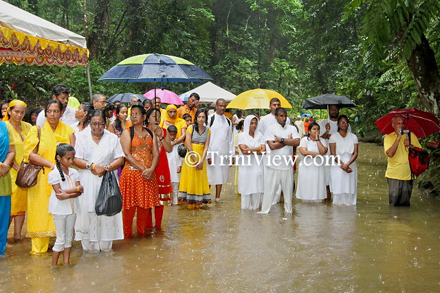 A cross-section of attendees at Ganga Dhaaraa teerath